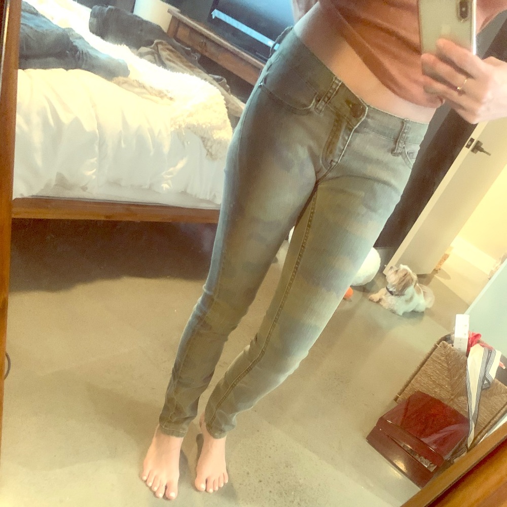 Camouflage Jeans